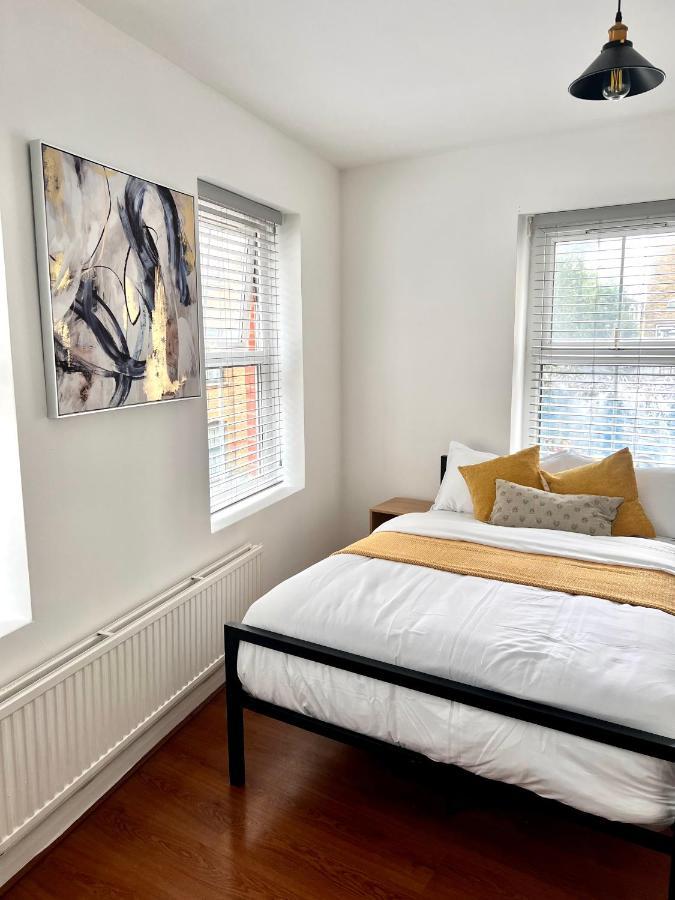 Grey Eagle Apartments Shoreditch Лондон Екстер'єр фото